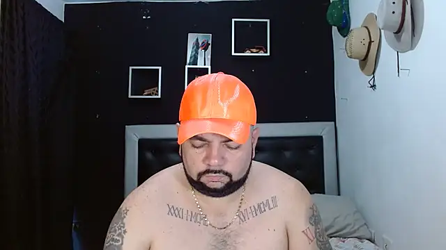 Snapshot of perverseveteranmanxxx chatting on February 2025 08:48:02 PM perverseveteranmanxxx online show from February 2025 08:48:02 PM