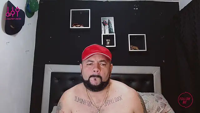 Snapshot of perverseveteranmanxxx chatting on March 2025 10:21:02 PM perverseveteranmanxxx online show from March 2025 10:21:02 PM