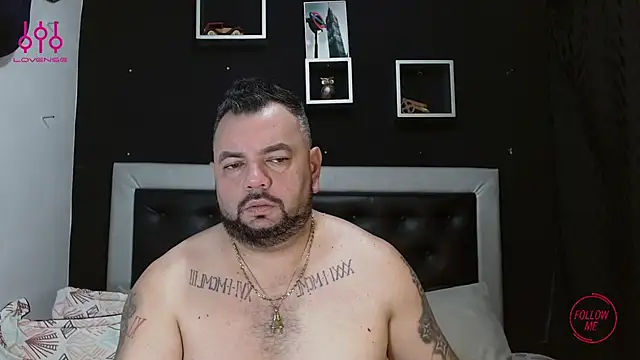 Snapshot of perverseveteranmanxxx chatting on March 2025 01:21:01 PM perverseveteranmanxxx online show from March 2025 01:21:01 PM