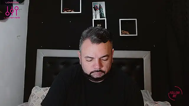 Snapshot of perverseveteranmanxxx chatting on March 2025 01:26:02 PM perverseveteranmanxxx online show from March 2025 01:26:02 PM