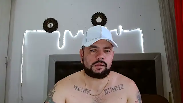 Snapshot of perverseveteranmanxxx chatting on September 2025 06:22:02 PM perverseveteranmanxxx online show from September 2025 06:22:02 PM