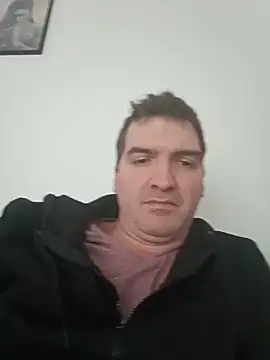Snapshot of oncle33 chatting on May 2026 05:30:01 PM oncle33 online show from May 2026 05:30:01 PM