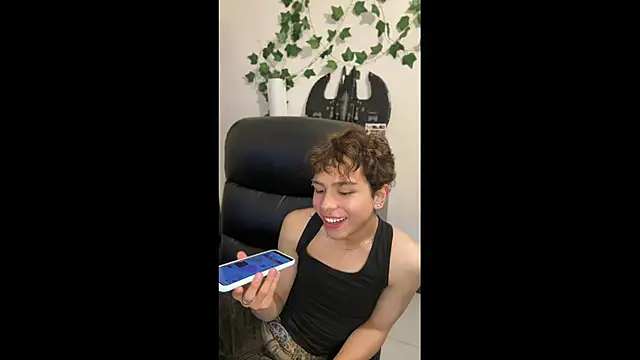 DanteSaint online show from May 2026 07:44:02 PM