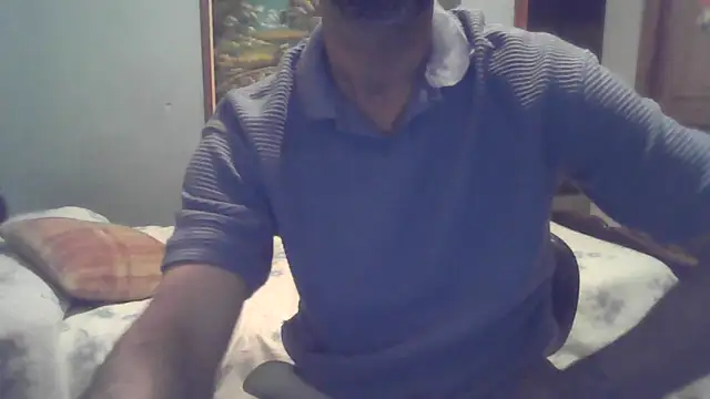 moreno8819 online show from May 2026 11:01:04 PM