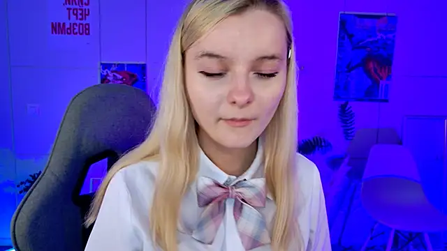 Angela Bunny online show from May 2026 10:12:02 AM