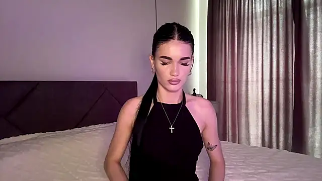Snapshot of KarieEgge chatting on June 2026 09:07:02 AM KarieEgge online show from June 2026 09:07:02 AM