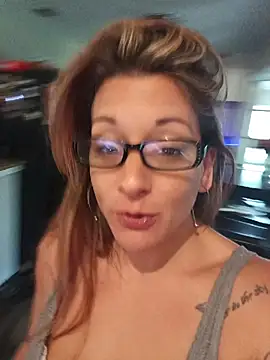 Snapshot of missbellastar chatting on May 2026 02:13:02 PM missbellastar online show from May 2026 02:13:02 PM