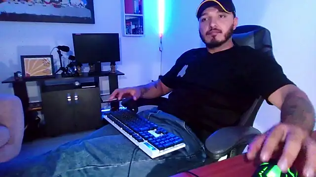Thiago 420 online show from May 2026 10:50:03 PM