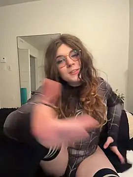 cutypiefull online show from May 2026 04:41:02 AM