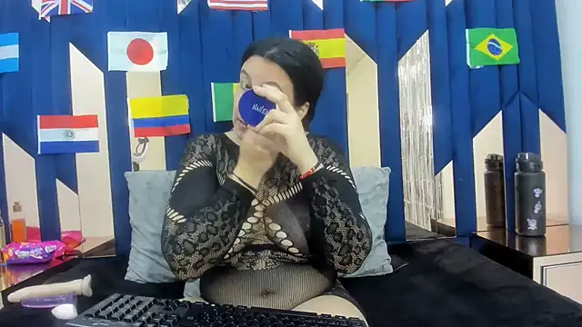 Snapshot of Sofia_SyS chatting on July 2026 01:36:02 PM Sofia SyS online show from July 2026 01:36:02 PM