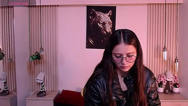 Sofysoul online show from July 2026 08:13:02 PM