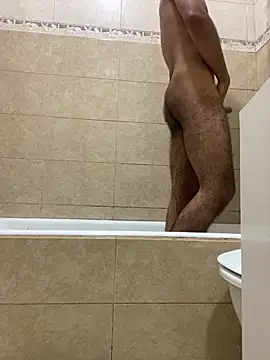 Snapshot of BrownBoy_PT chatting on June 2026 06:17:01 PM BrownBoy PT online show from June 2026 06:17:01 PM