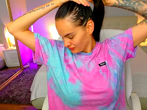 BabyyGirll  online show from May 2026 05:58:02 AM
