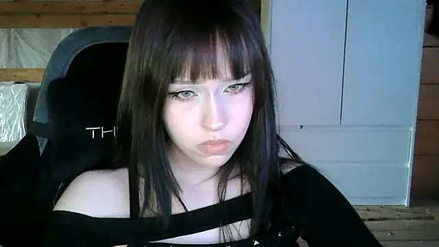 NoirEva online show from May 2026 04:59:02 PM