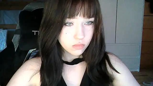 NoirEva online show from May 2026 05:31:02 PM