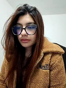 cutetemari online show from July 2026 12:02:01 AM