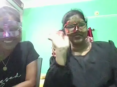 Kavya17 online show from June 2026 01:57:02 PM