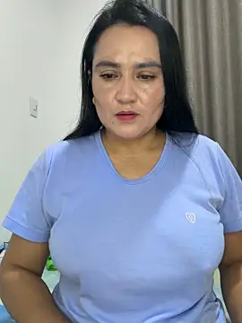 rousee69  online show from May 2026 05:04:01 AM