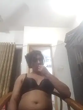Hotsanvi-97 online show from May 2026 04:03:01 PM