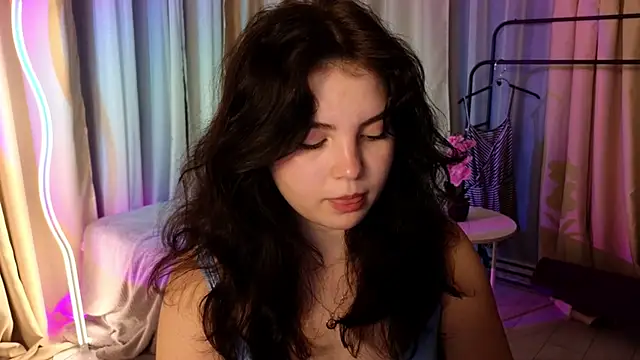 Snapshot of lollyy_pop chatting on June 2026 01:21:02 AM lollyy pop online show from June 2026 01:21:02 AM