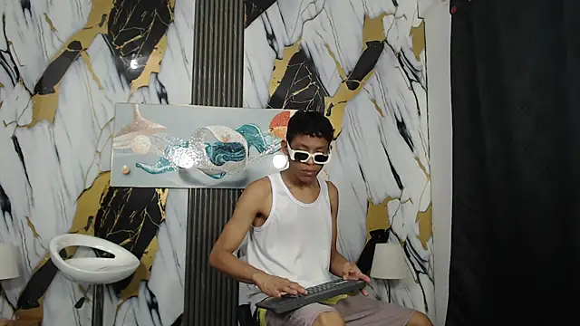 GREAT BALLS online show from May 2026 01:23:02 AM