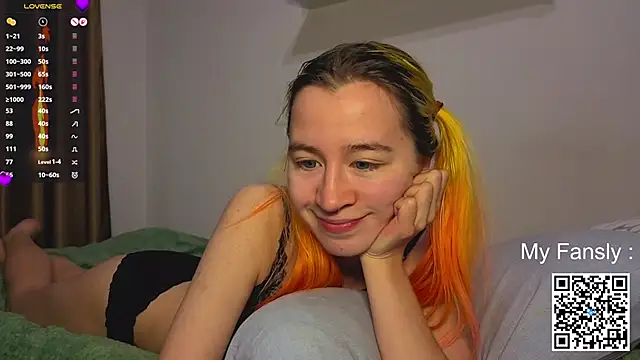Emilya201 online show from May 2026 09:57:01 PM