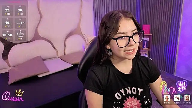 andrea tay1 online show from June 2026 07:06:02 PM
