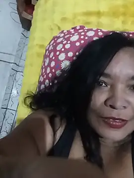 Snapshot of Ariais50 chatting on June 2026 11:48:01 AM Ariais50 online show from June 2026 11:48:01 AM