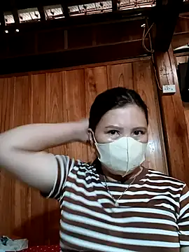 Snapshot of -Yeyi- chatting on July 2026 03:08:02 AM -Yeyi- online show from July 2026 03:08:02 AM