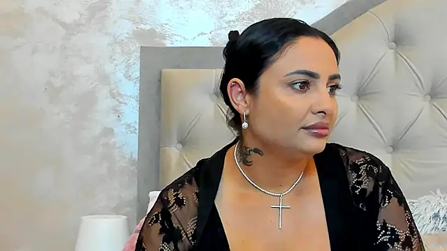 Bianca Vale online show from July 2026 05:10:02 AM
