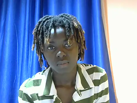 Snapshot of dolly_lioness chatting on July 2026 09:30:01 PM dolly lioness online show from July 2026 09:30:01 PM