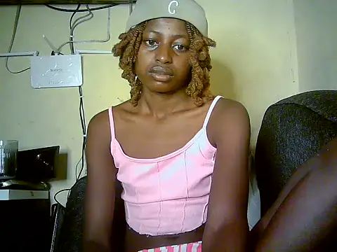Snapshot of Therry-heart chatting on June 2026 04:57:01 AM Therry-heart online show from June 2026 04:57:01 AM