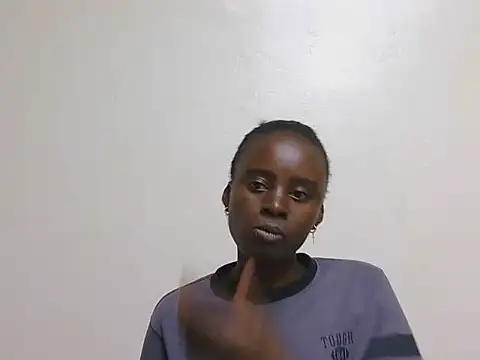 Snapshot of SassyTarrif chatting on May 2026 06:16:02 PM SassyTarrif online show from May 2026 06:16:02 PM