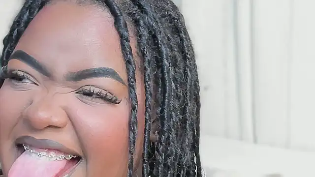 Snapshot of Ayanaa_Ebony_ chatting on June 2026 11:15:02 AM Ayanaa Ebony online show from June 2026 11:15:02 AM