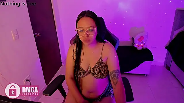 Snapshot of Spicydollx_1 chatting on June 2026 05:11:02 PM Spicydollx 1 online show from June 2026 05:11:02 PM