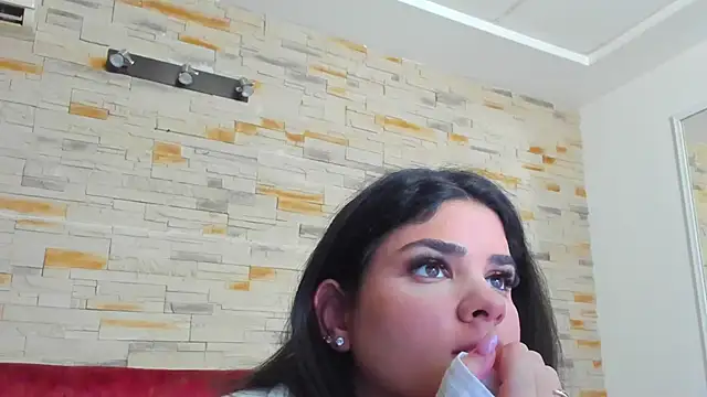 EvvaMonroe online show from May 2026 06:56:02 PM