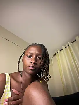 wetfreakyM online show from May 2026 02:35:01 PM