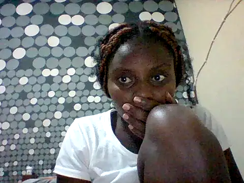 Snapshot of liligal chatting on June 2026 07:48:01 PM liligal online show from June 2026 07:48:01 PM