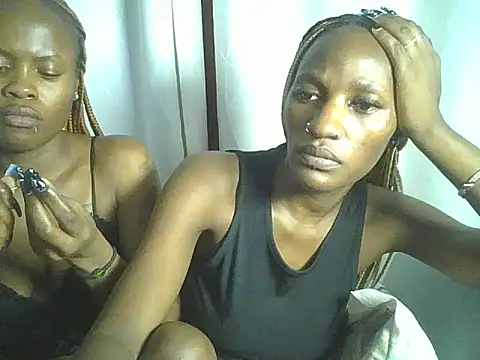 Snapshot of SleekCandy_petites chatting on June 2026 07:29:01 PM SleekCandy petites online show from June 2026 07:29:01 PM