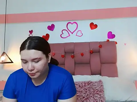 Kittyvenom online show from May 2026 06:46:01 PM