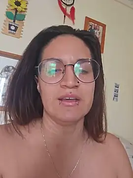 Karengenesisx online show from June 2026 06:10:02 PM