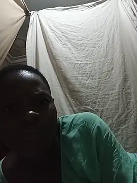 Snapshot of Best-Horns2 chatting on June 2026 03:47:02 AM Best-Horns2 online show from June 2026 03:47:02 AM