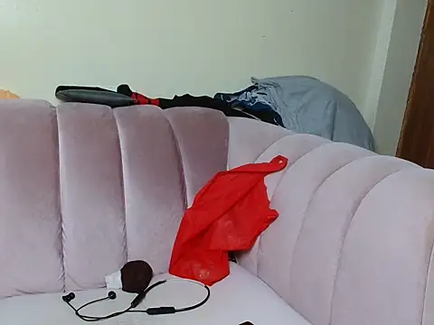 Snapshot of splash_coochie chatting on June 2026 01:39:02 PM splash coochie online show from June 2026 01:39:02 PM