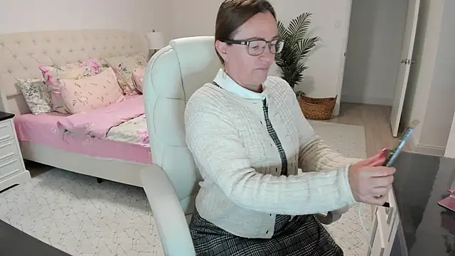 Vika73 online show from July 2026 11:48:02 AM