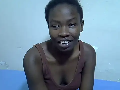 Snapshot of spicy_kittie chatting on July 2026 01:21:02 PM spicy kittie online show from July 2026 01:21:02 PM