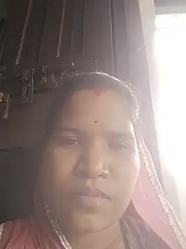Snapshot of Bini_jhk chatting on July 2026 08:02:02 AM Bini jhk online show from July 2026 08:02:02 AM