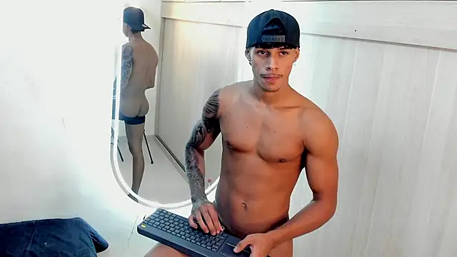 Joao da silva19 online show from June 2026 07:01:02 PM
