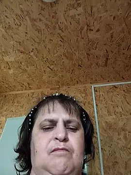 LisichkaOksana online show from May 2026 07:48:02 AM