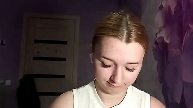 RaeannRoewe online show from May 2026 07:41:01 PM