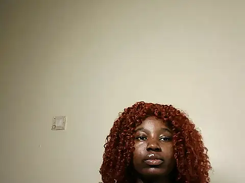 Snapshot of fineebonyroses chatting on July 2026 02:07:01 AM fineebonyroses online show from July 2026 02:07:01 AM